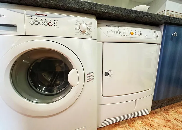 Appartement Bajbaj - 2 A 100 Metros De La Playa Del Bajondillo, A 300 Metros Del Centro De Torremolinos