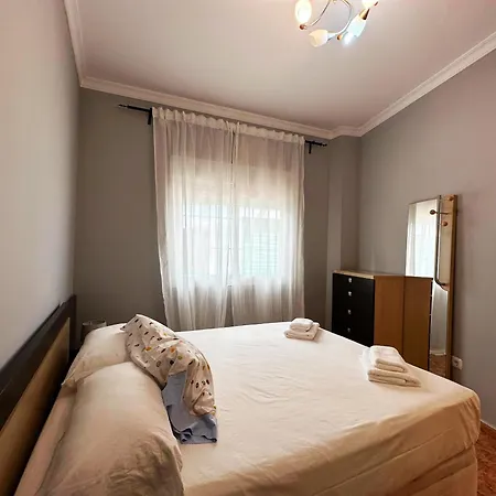 Bajbaj - Renovated Ground-floor 2-bedroom, No Stairs - 100 M From Bajondillo Torremolinos