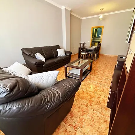 Bajbaj - Renovated Ground-floor 2-bedroom, No Stairs - 100 M From Bajondillo Torremolinos