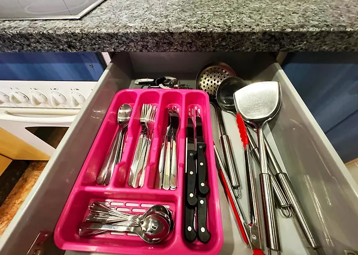 Bajbaj - 2 A 100 Metros De La Playa Del Bajondillo, A 300 Metros Del Centro De Торремолінос