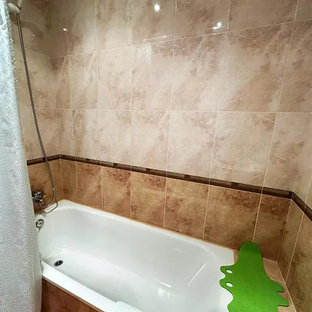 Bajbaj - 2 A 100 Metros De La Playa Del Bajondillo, A 300 Metros Del Centro De Torremolinos