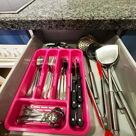 Bajbaj - 2 A 100 Metros De La Playa Del Bajondillo, A 300 Metros Del Centro De Torremolinos