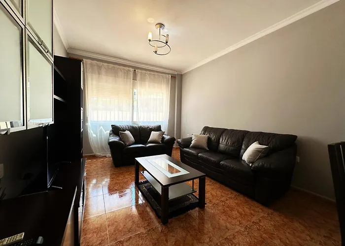 Appartamento Bajbaj - 2 A 100 Metros De La Playa Del Bajondillo, A 300 Metros Del Centro De *